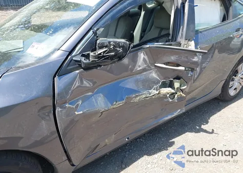 2016 Honda Civic Lx z USA, uszkodzony, nr VIN 2HGFC2F59GH530927